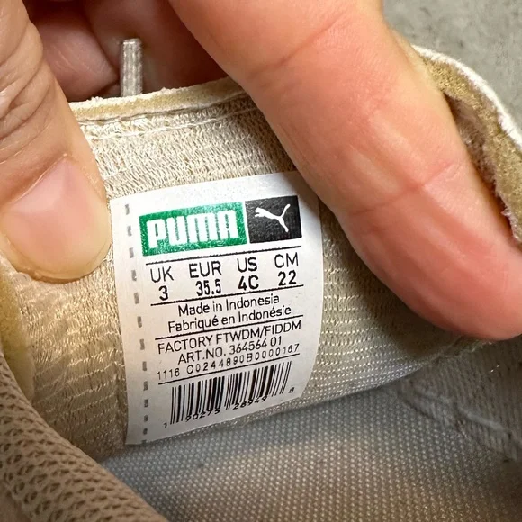 Puma Suede Sneakers Shoes - Picture 5 of 5